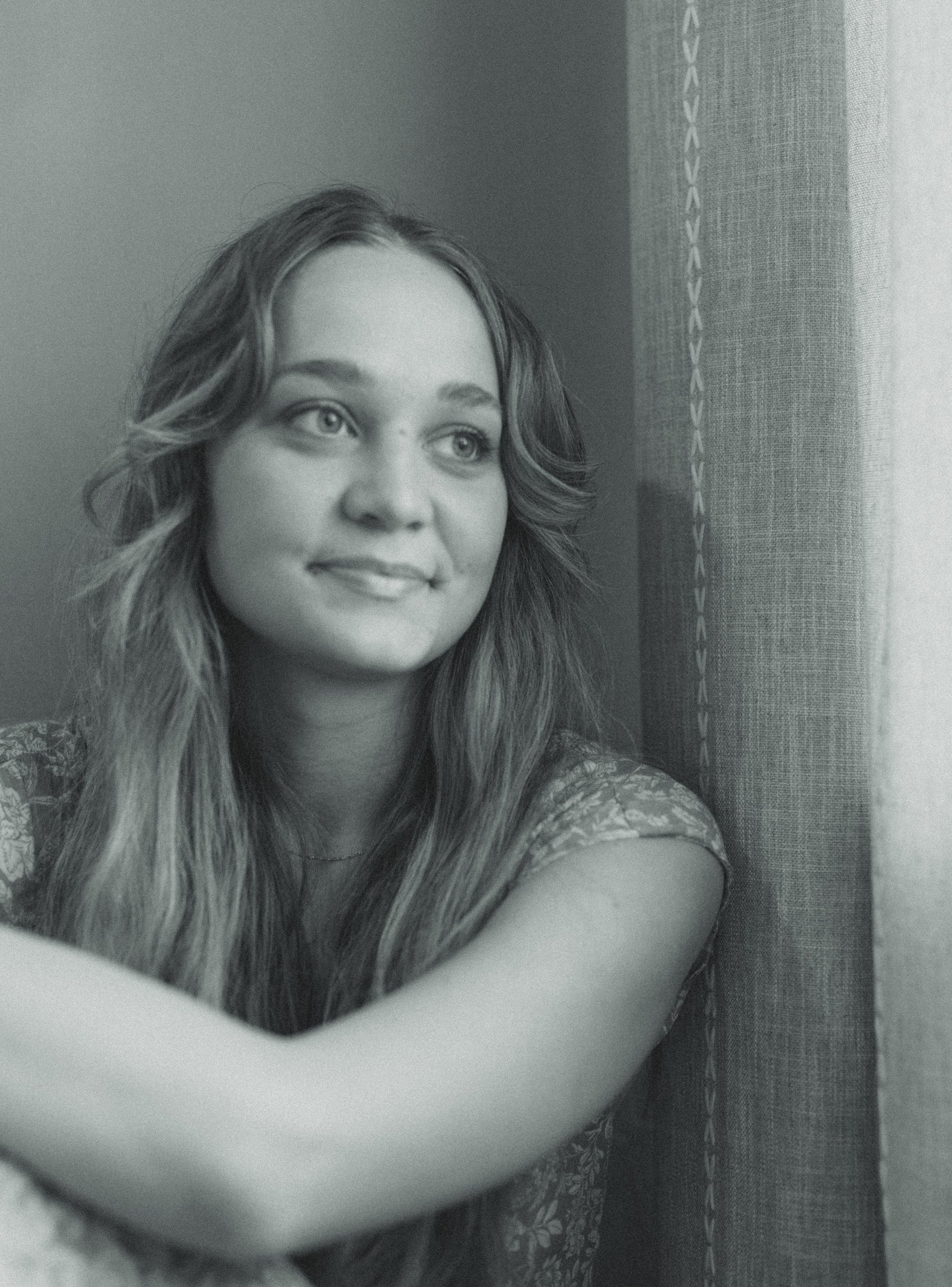 carousel-hero-element image-1