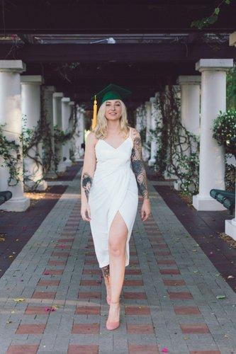 mobile - carousel-hero-element image-4