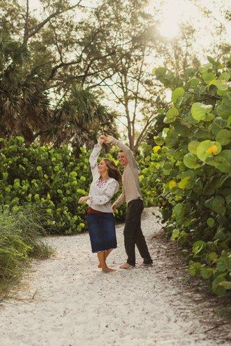 mobile - carousel-hero-element image-15